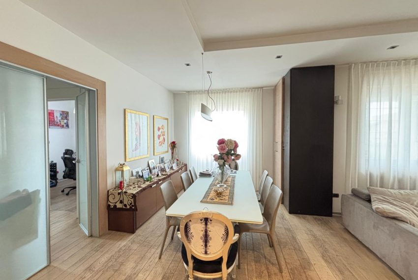 WhatsApp Image 2026-02-04 at 17.01.12